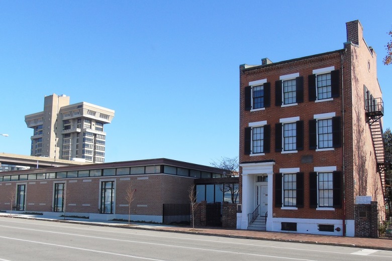 Built in 1850, the Field House Museum is a red-brick row house that illustrates iconic St. Louis architecture.
