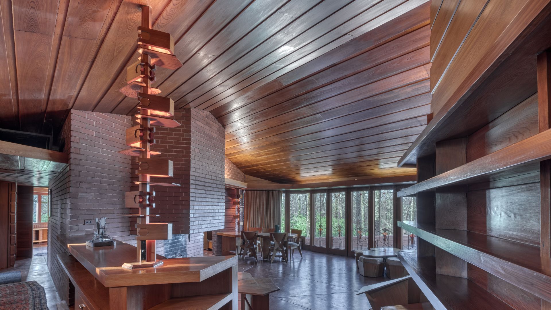 The Frank Lloyd Wright House at Ebsworth Park is one of the most dazzling rainy day activities in St Louis.