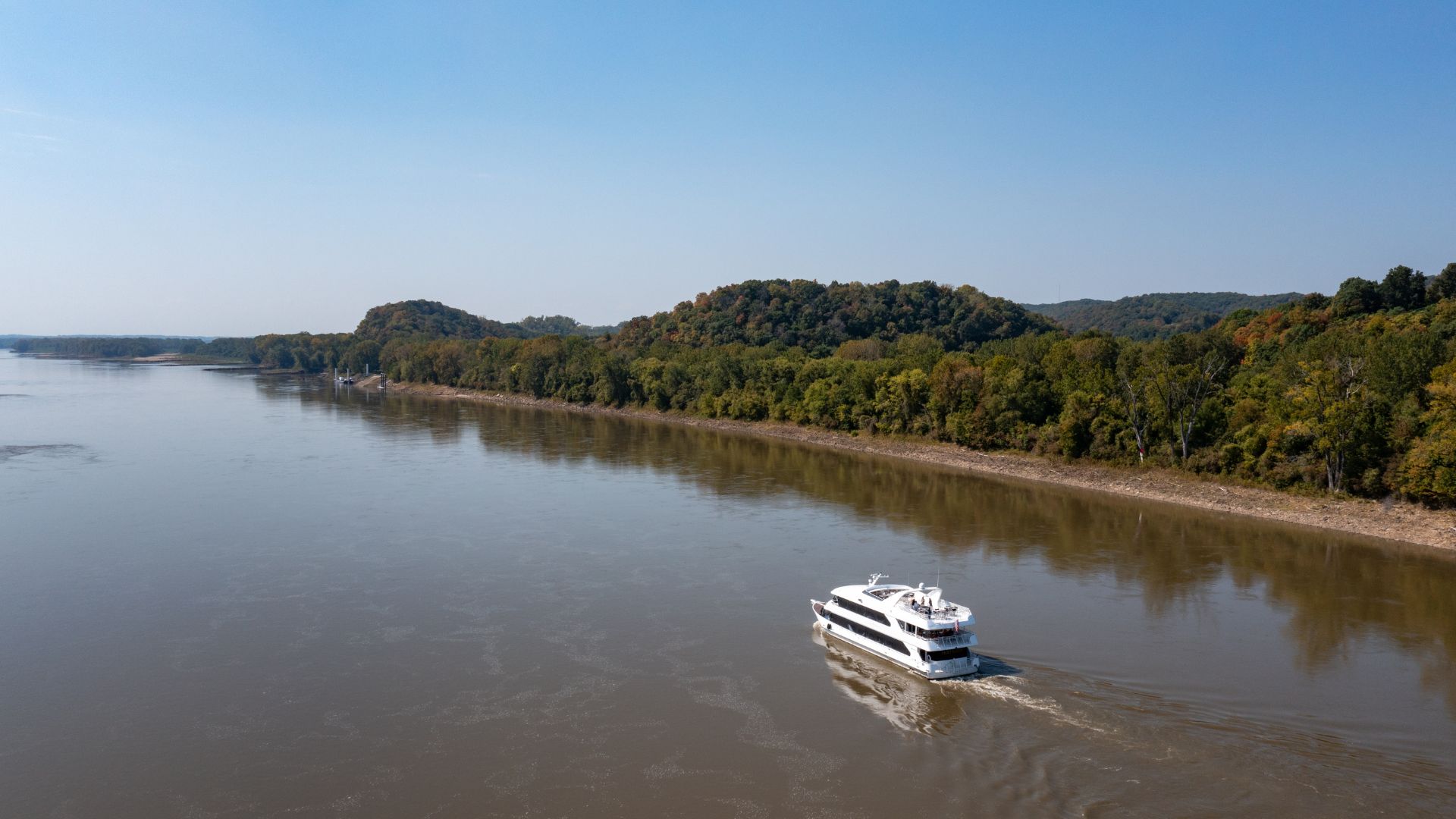 Miss Augusta is a luxury yacht that offers public cruises and private charters through Missouri wine country.