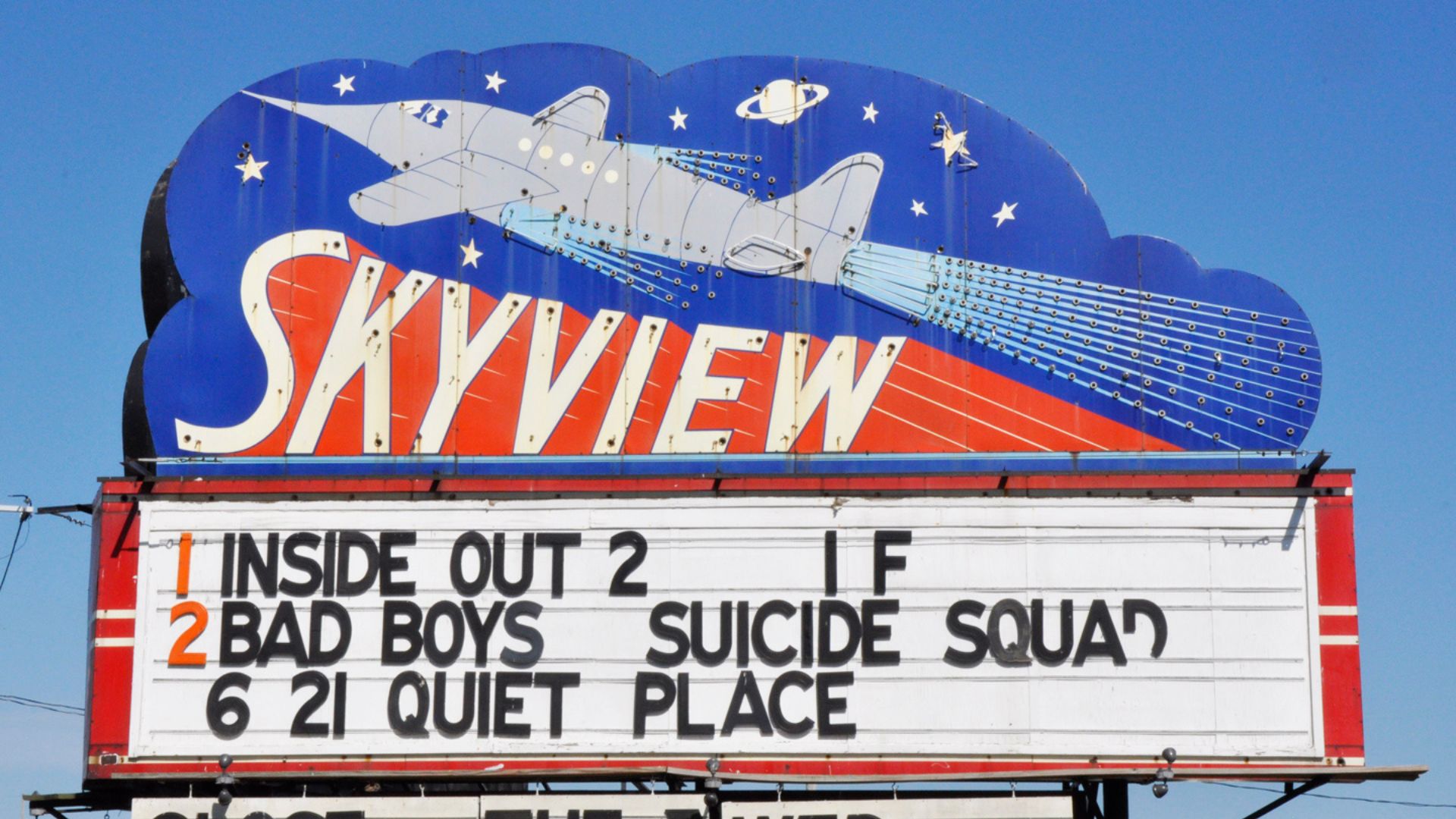 Skyview Drive-In shows outdoor movies during St Louis summer.